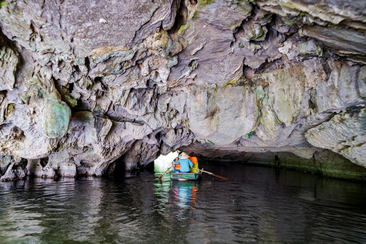 Limestone landscape Trang An boasts charming fall ambiance